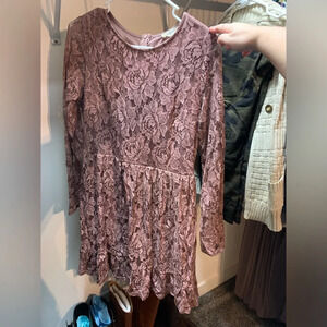 Crescent lace dress - Mauve color